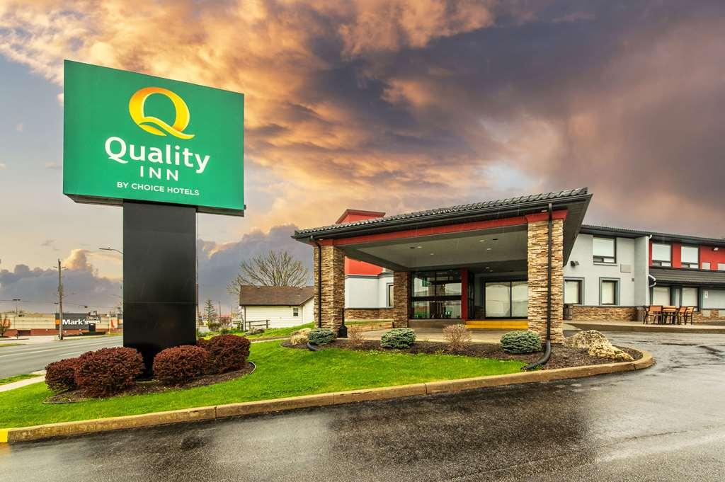 Quality Inn Leamington Buitenkant foto