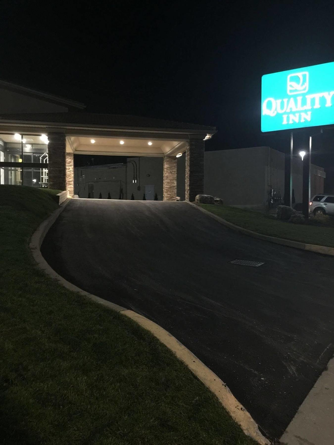 Quality Inn Leamington Buitenkant foto